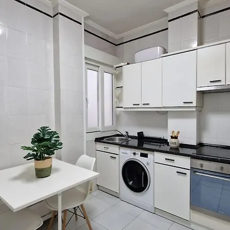 Lejlighed Cozy In The Center By Aloha Bilbao