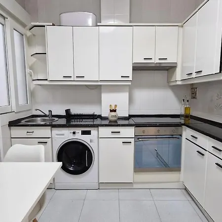 Apartamento Cozy In The Center By Aloha